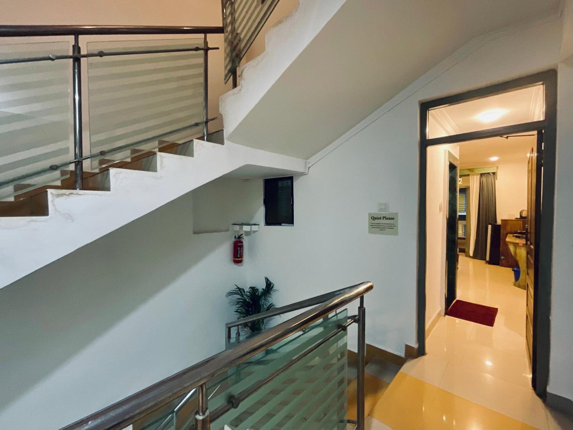 Nagas Hotel Satyavati Morjim Zewnętrze zdjęcie